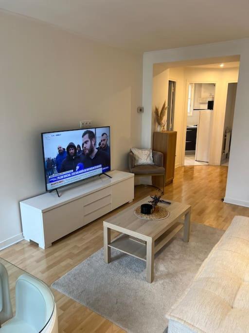 Appartement Paris Vue Tour Eiffel Trocadero Zewnętrze zdjęcie